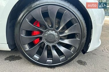 Седан Tesla Model 3 2021 в Могилев-Подольске