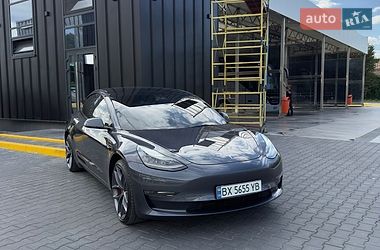 Седан Tesla Model 3 2022 в Кам'янець-Подільському