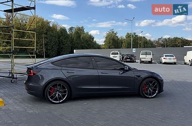 Седан Tesla Model 3 2022 в Кам'янець-Подільському