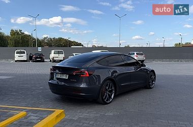 Седан Tesla Model 3 2022 в Кам'янець-Подільському
