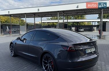 Седан Tesla Model 3 2022 в Кам'янець-Подільському