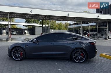 Седан Tesla Model 3 2022 в Кам'янець-Подільському