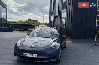 Седан Tesla Model 3 2022 в Кам'янець-Подільському