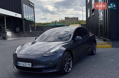 Седан Tesla Model 3 2022 в Кам'янець-Подільському