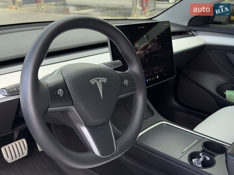 Седан Tesla Model 3 2022 в Кам'янець-Подільському