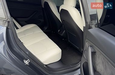 Седан Tesla Model 3 2022 в Кам'янець-Подільському