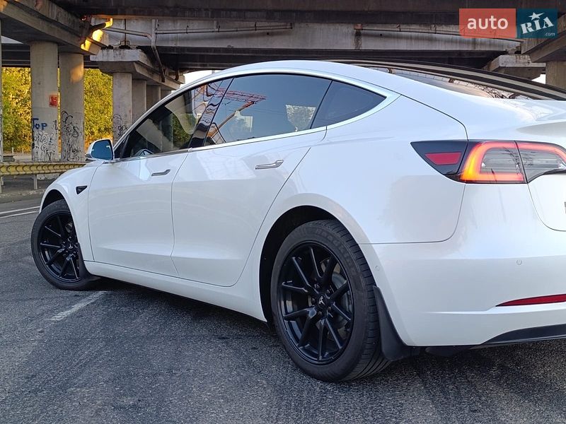 Седан Tesla Model 3 2019 в Одессе фото 9 Седан Tesla Model 3 2019 в Одессе