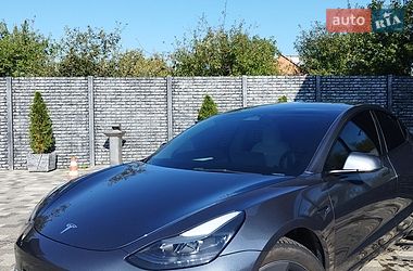 Седан Tesla Model 3 2022 в Харькове