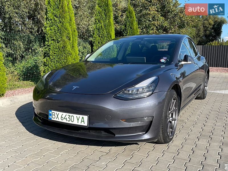 Tesla Model 3 2019 Tesla Model 3 2019
