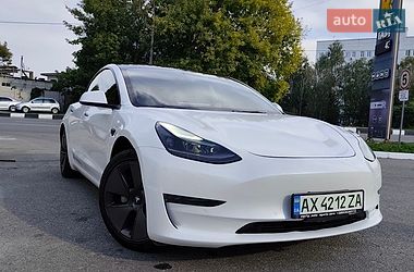 Седан Tesla Model 3 2022 в Харькове