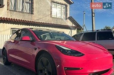 Tesla Model 3  2023