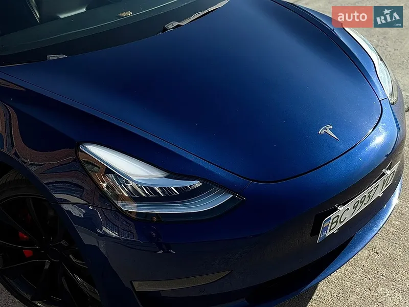 Tesla Model 3 2019
