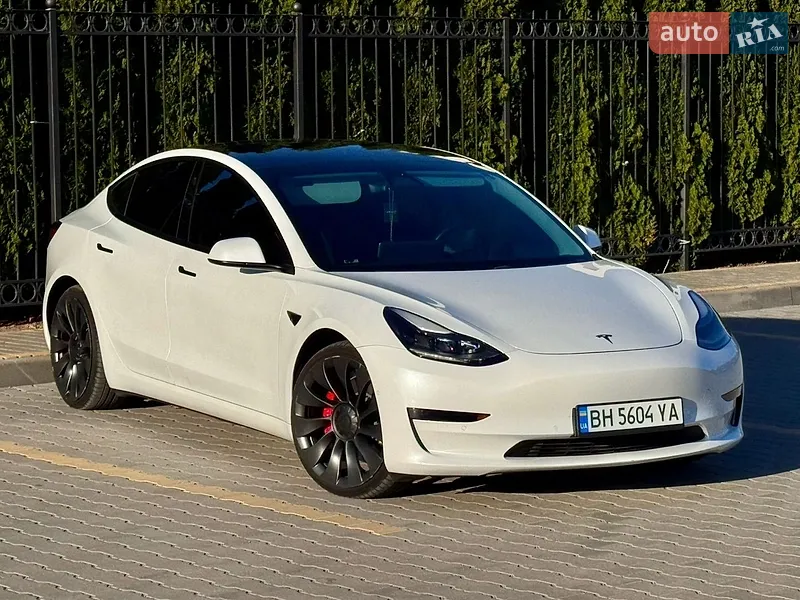Tesla Model 3