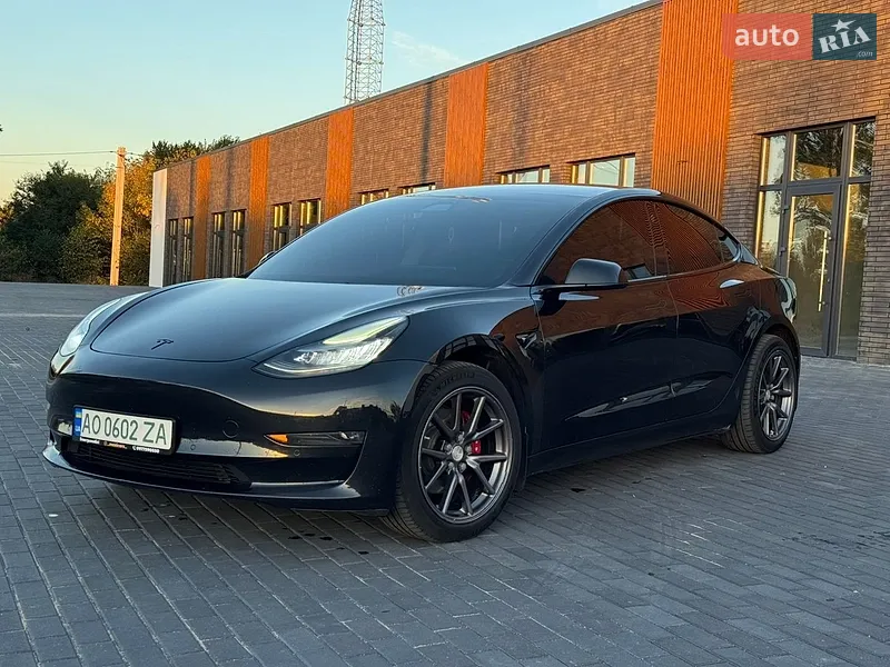 Tesla Model 3