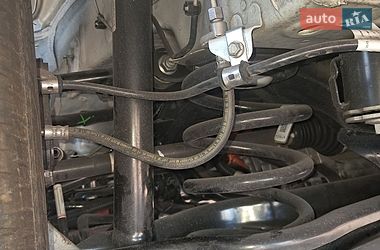 Седан Tesla Model 3 2023 в Чернігові