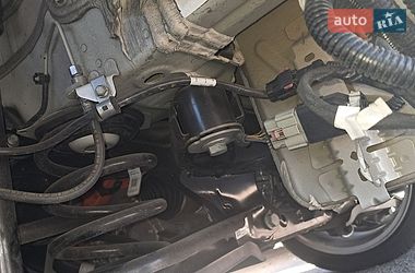 Седан Tesla Model 3 2023 в Чернігові