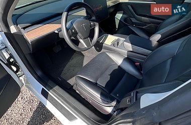 Седан Tesla Model 3 2022 в Полтаві