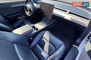 Седан Tesla Model 3 2022 в Полтаві