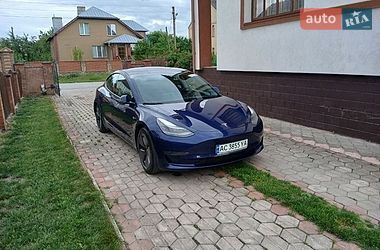 Tesla Model 3 2021