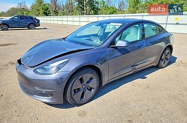 Tesla Model 3  2023
