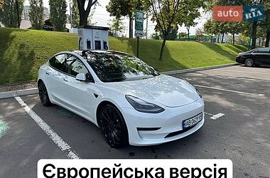 Седан Tesla Model 3 2021 в Могилів-Подільському