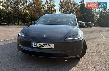 Седан Tesla Model 3 2025 в Кривом Роге Седан Tesla Model 3 2025 в Кривом Роге