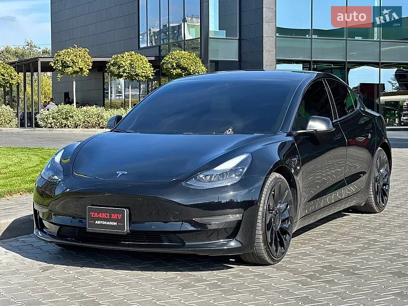 Tesla Model 3
