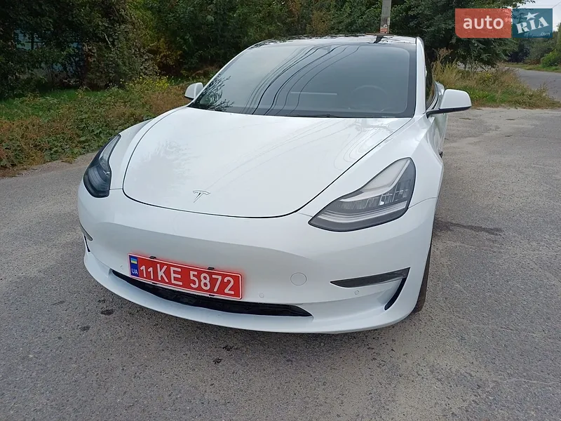 Tesla Model 3