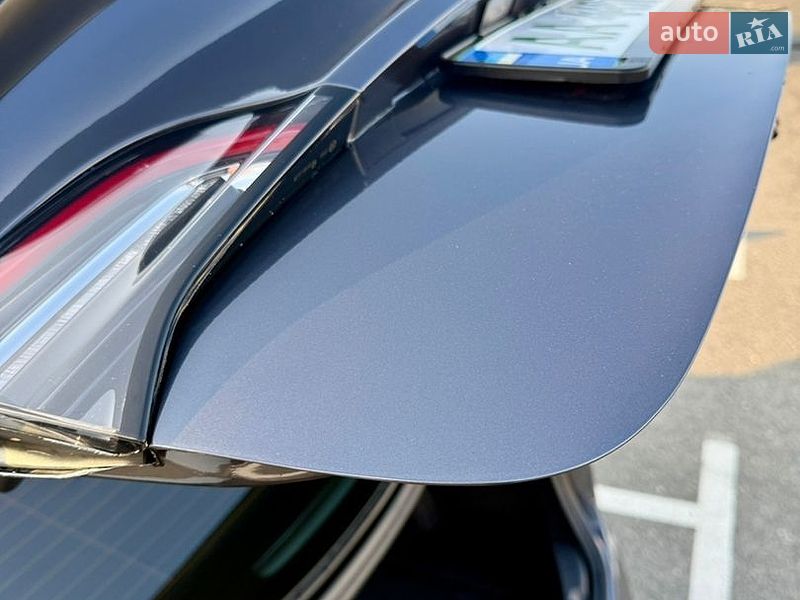 Седан Tesla Model 3 2022 в Києві