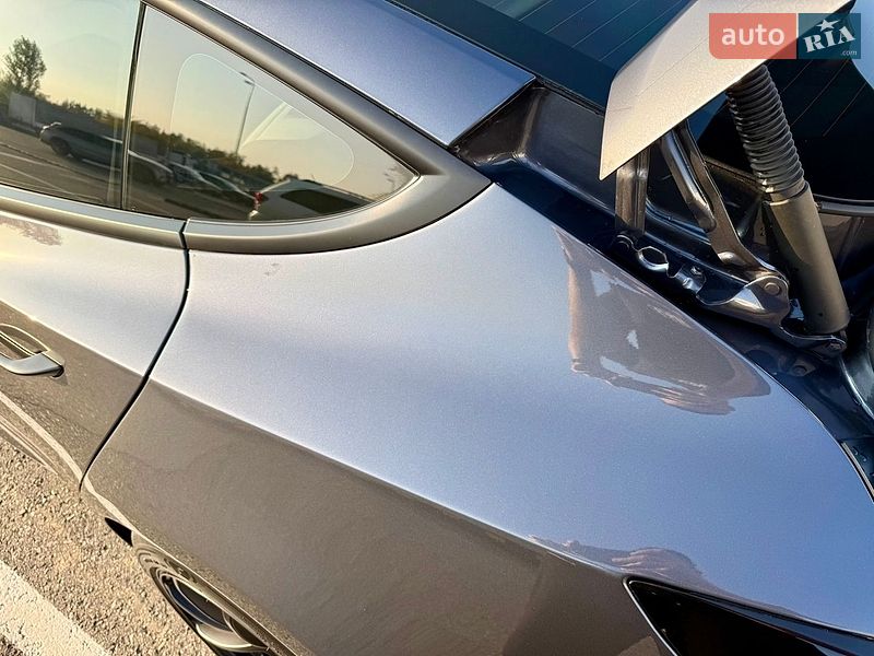 Седан Tesla Model 3 2022 в Києві