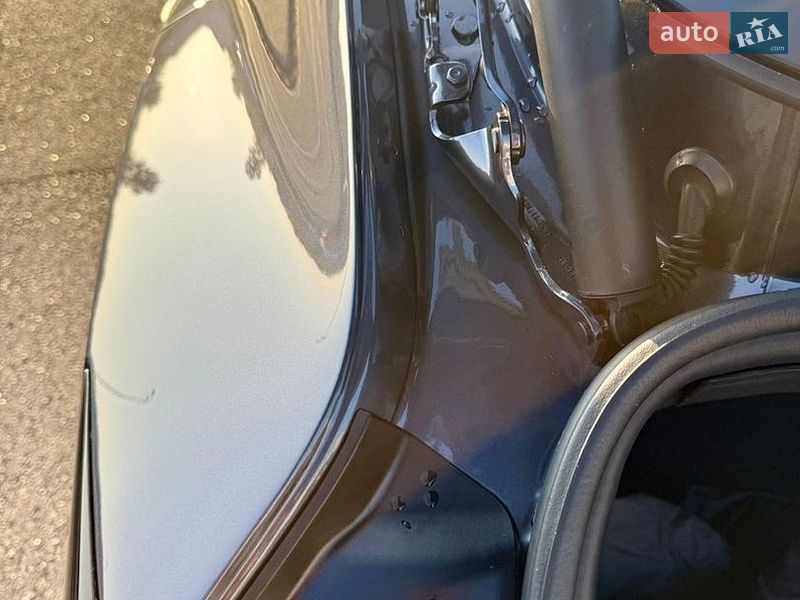 Седан Tesla Model 3 2022 в Києві