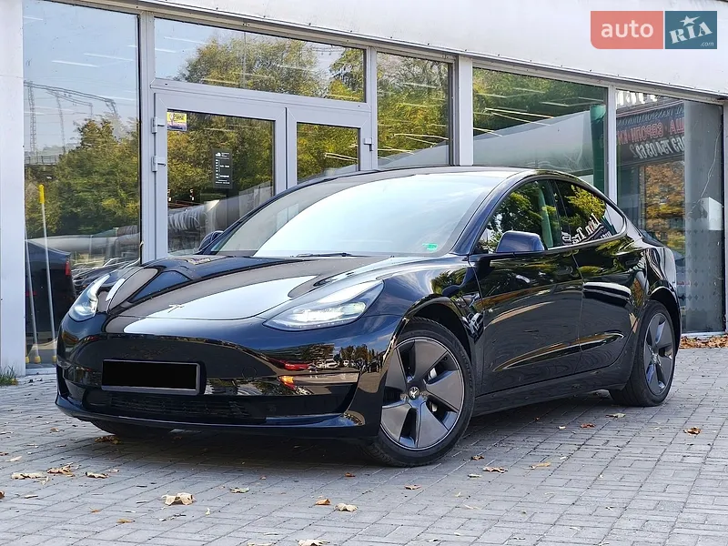 Tesla Model 3