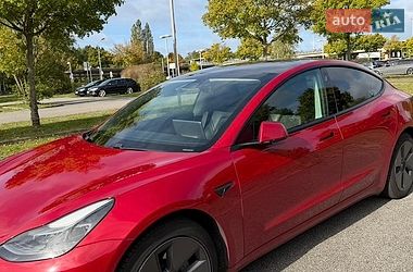 Седан Tesla Model 3 2021 в Одесі