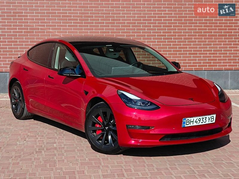 Седан Tesla Model 3 2022 в Одессе