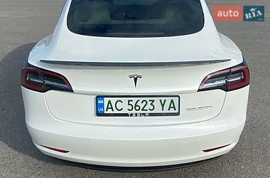 Седан Tesla Model 3 2021 в Днепре