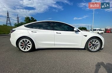 Седан Tesla Model 3 2021 в Днепре