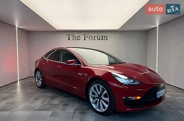 Седан Tesla Model 3 2018 в Одесі