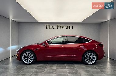 Седан Tesla Model 3 2018 в Одесі