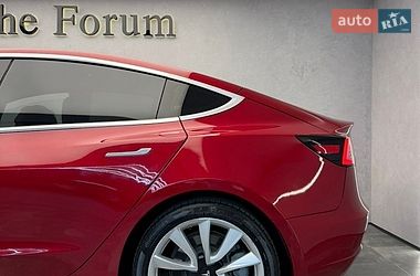 Седан Tesla Model 3 2018 в Одесі
