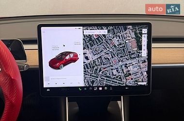Седан Tesla Model 3 2018 в Одесі