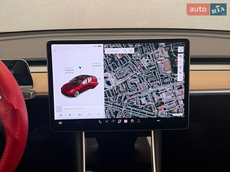 Седан Tesla Model 3 2018 в Одесі