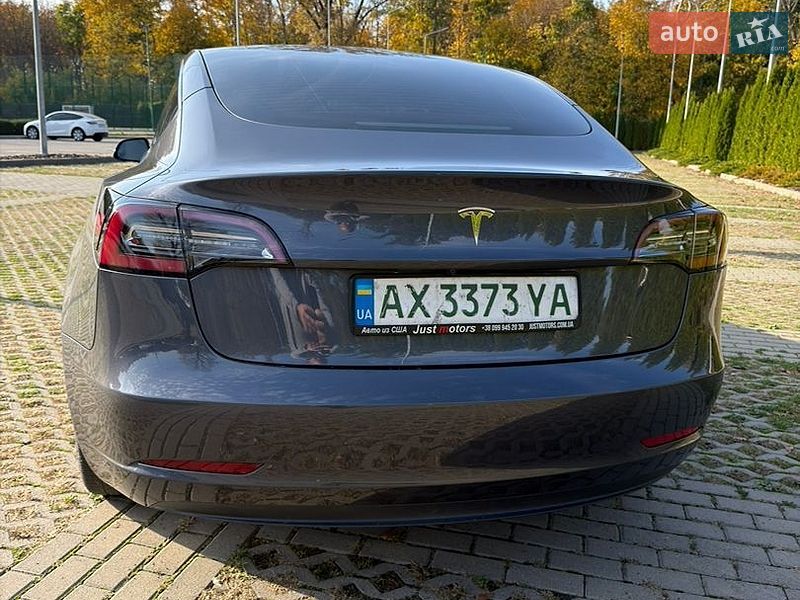Седан Tesla Model 3 2023 в Харкові фото 5 Седан Tesla Model 3 2023 в Харкові