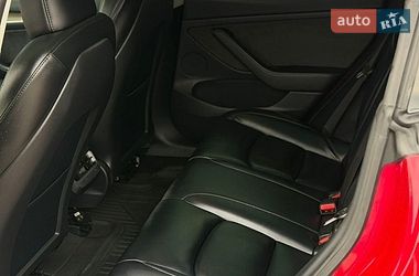 Седан Tesla Model 3 2022 в Черкассах
