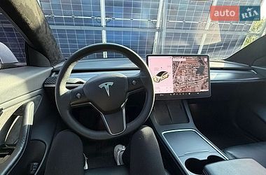 Седан Tesla Model 3 2020 в Виннице