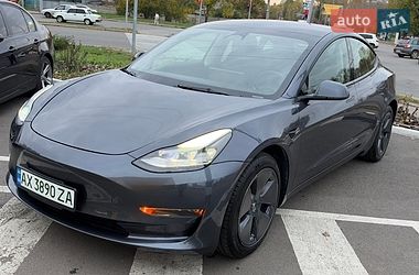 Tesla Model 3  2023
