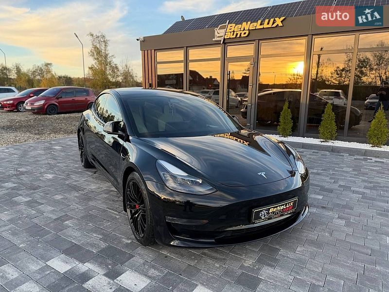 Седан Tesla Model 3 2021 в Коломиї фото 3 Седан Tesla Model 3 2021 в Коломиї