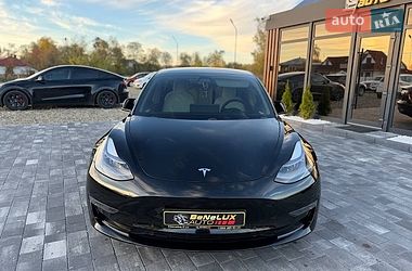 Седан Tesla Model 3 2021 в Коломиї фото 4 Седан Tesla Model 3 2021 в Коломиї