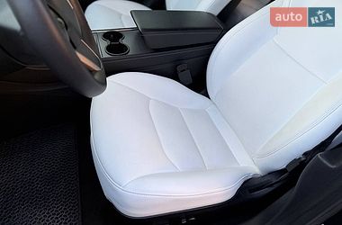 Седан Tesla Model 3 2021 в Коломиї фото 13 Седан Tesla Model 3 2021 в Коломиї