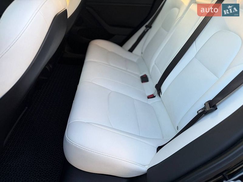 Седан Tesla Model 3 2021 в Коломиї фото 23 Седан Tesla Model 3 2021 в Коломиї