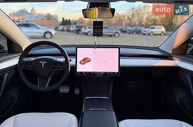 Седан Tesla Model 3 2021 в Коломиї фото 25 Седан Tesla Model 3 2021 в Коломиї